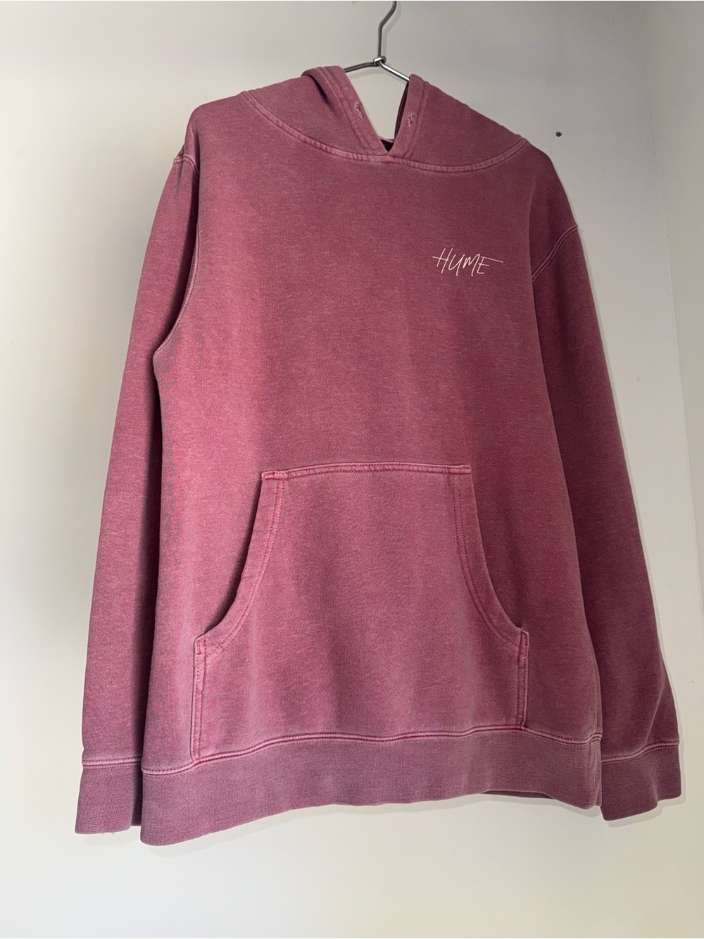 Hume Logo Pullover Hoodie in Dusty Rose